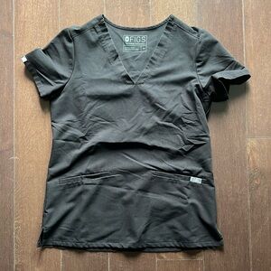 Figs Casma scrub top